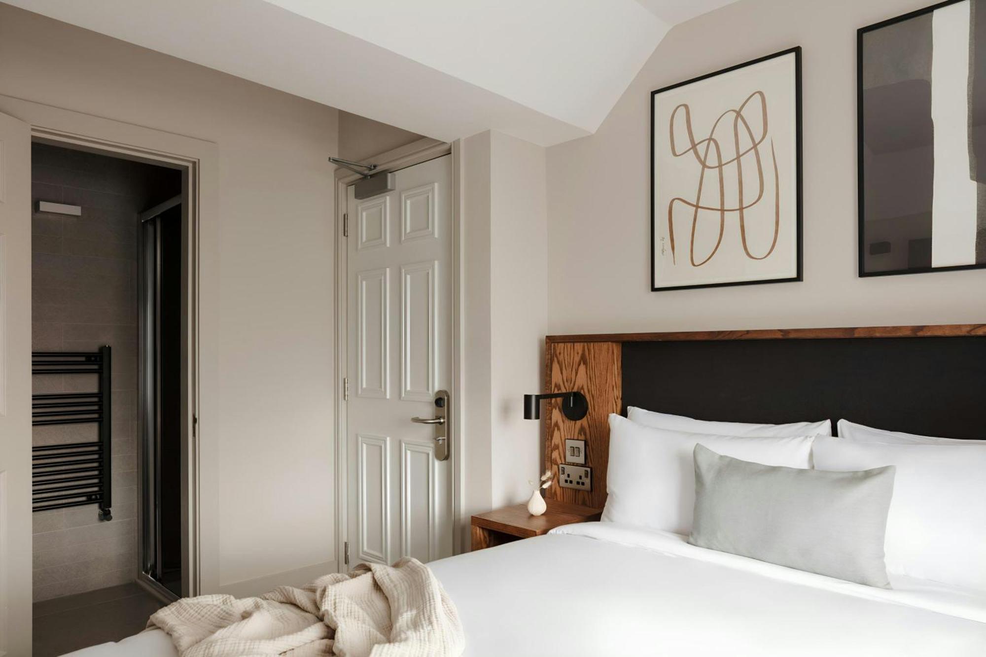 The Leeson Inn — Foto’s 2